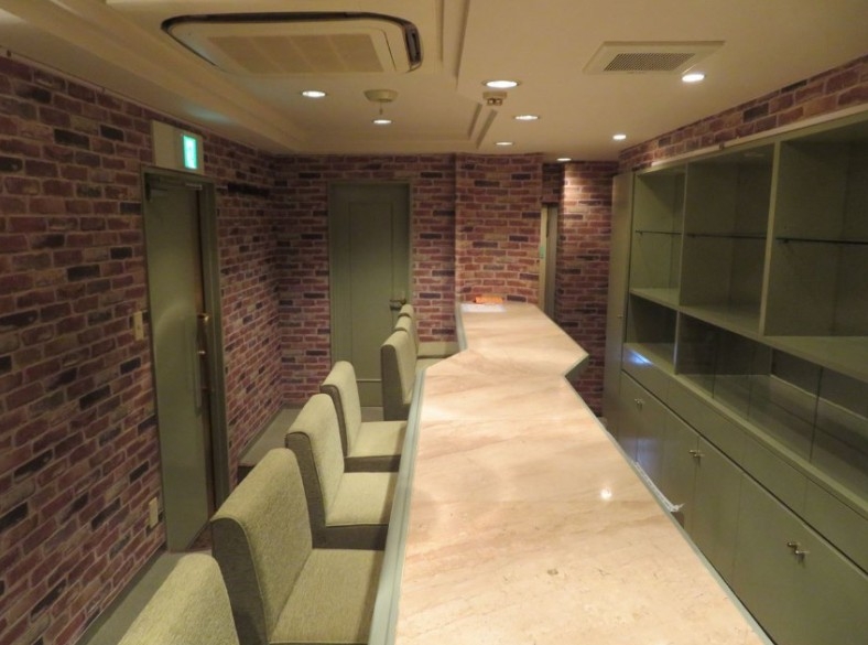 神戸市中央区加納町の店舗・居抜き店舗・バー・スナック2