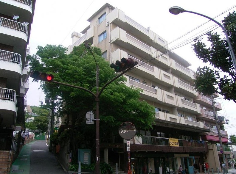 神戸市中央区北野町の店舗・美容・物販1