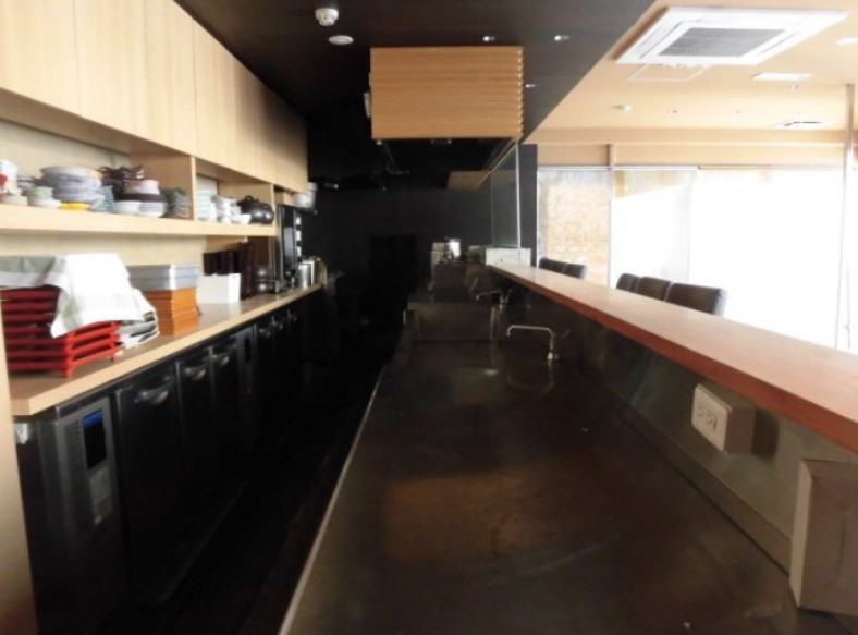 神戸市中央区下山手通の店舗・居抜き店舗・物販・重飲食4