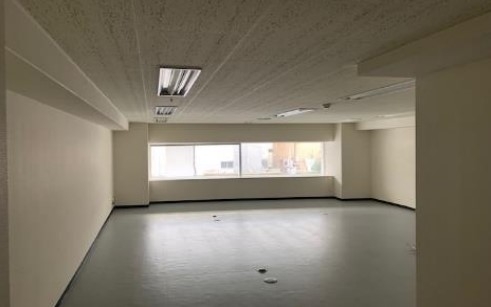 神戸市中央区海岸通の店舗・物販1