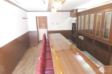 神戸市中央区中山手通の店舗・バー・軽飲食・スナック1