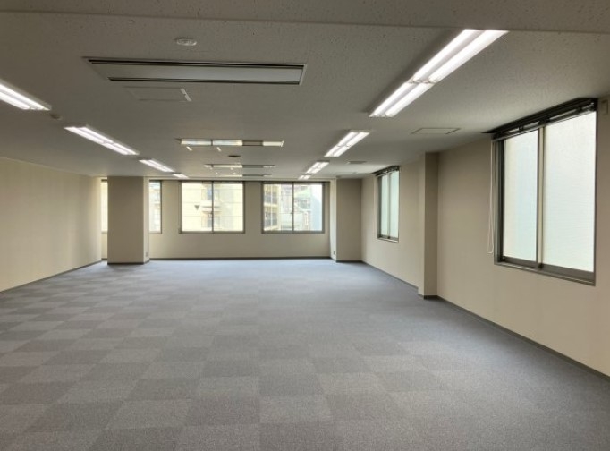 神戸市中央区中山手通の店舗・物販4