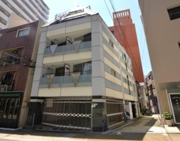 神戸市中央区中山手通の店舗
