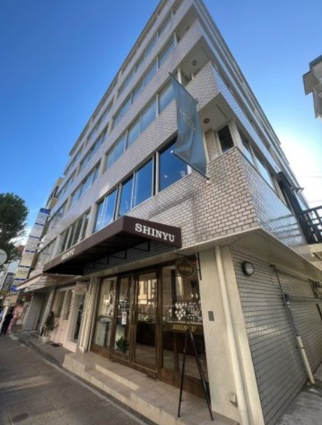 神戸市中央区中山手通の