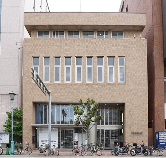 神戸市中央区栄町通の