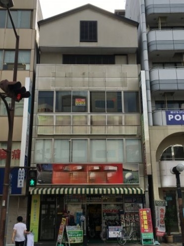 神戸市中央区加納町の