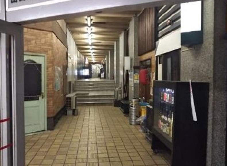 神戸市中央区元町通の店舗・バー・重飲食1