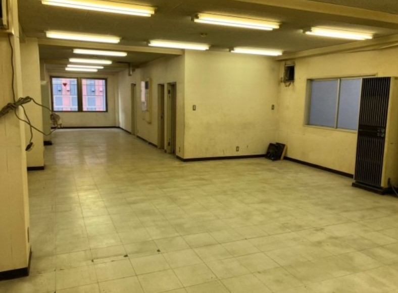 神戸市中央区小野柄通の店舗2