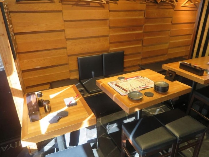 神戸市中央区北長狭通の居抜き店舗・物販・バー・軽飲食・重飲食1