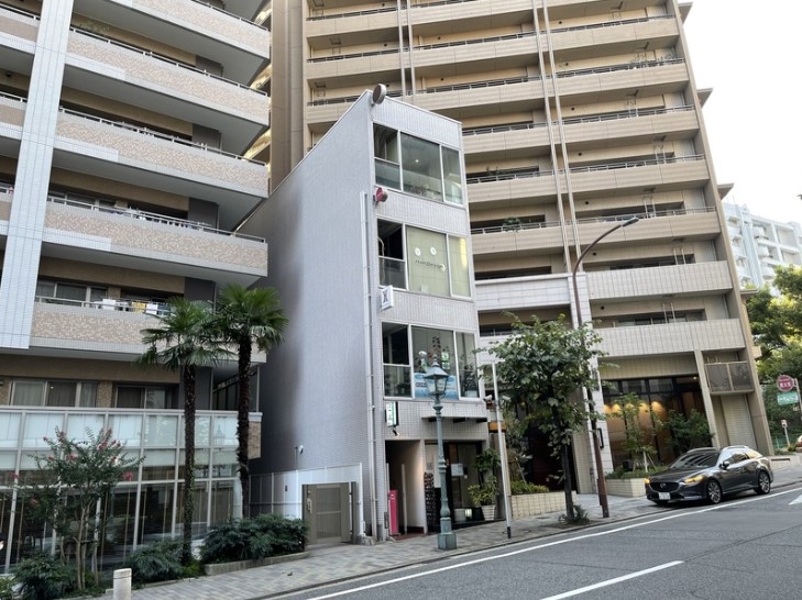 神戸市中央区中山手通の