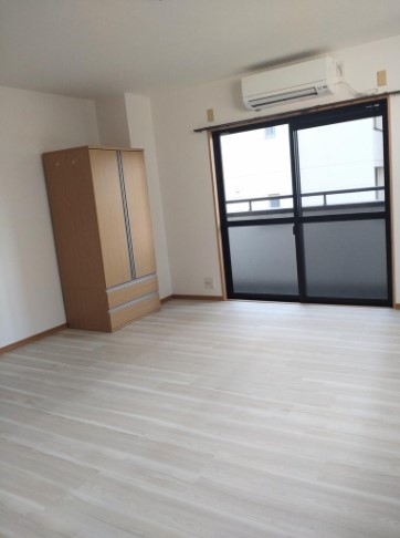 神戸市中央区元町通の
