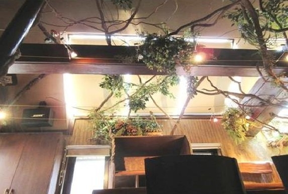 神戸市中央区山本通の店舗・居抜き店舗・美容・バー・スナック1