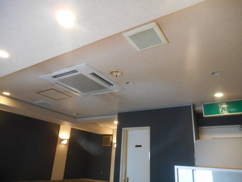 神戸市中央区加納町の店舗・居抜き店舗・バー・スナック4