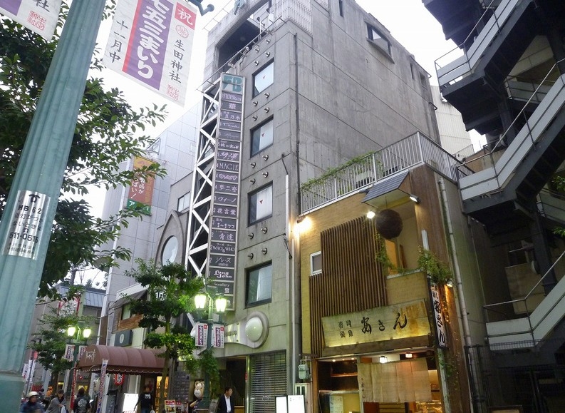 神戸市中央区下山手通の
