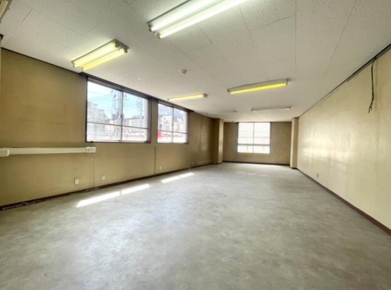 神戸市中央区元町通の