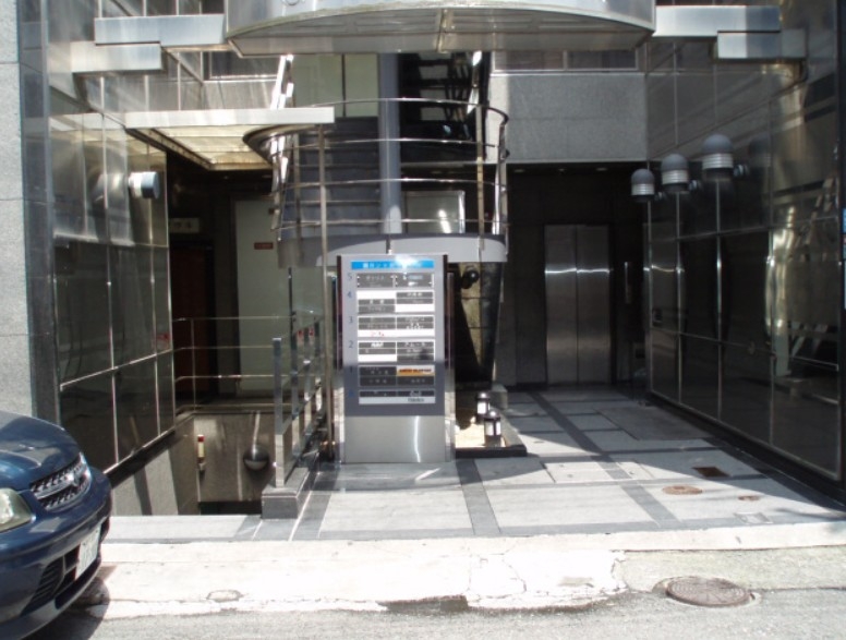 神戸市中央区加納町の