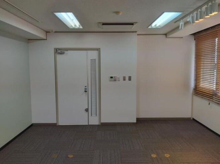 神戸市中央区琴ノ緒町の店舗・美容・物販4