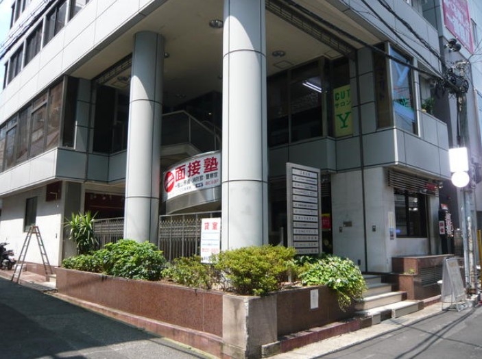 神戸市中央区琴ノ緒町の店舗・美容・物販5