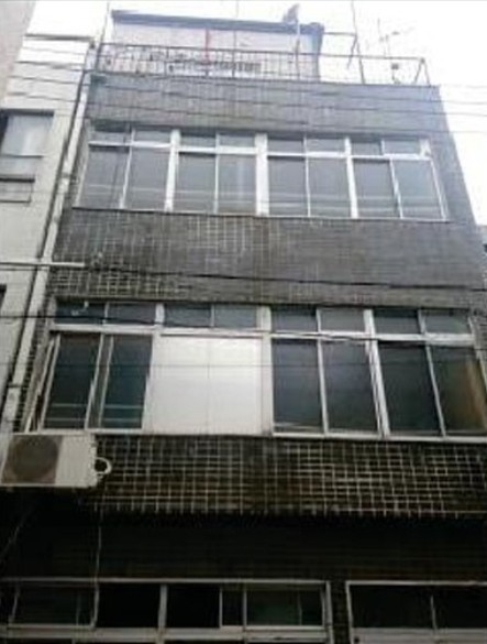 神戸市中央区二宮町の店舗