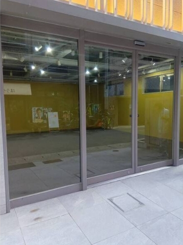 神戸市中央区八幡通の店舗5
