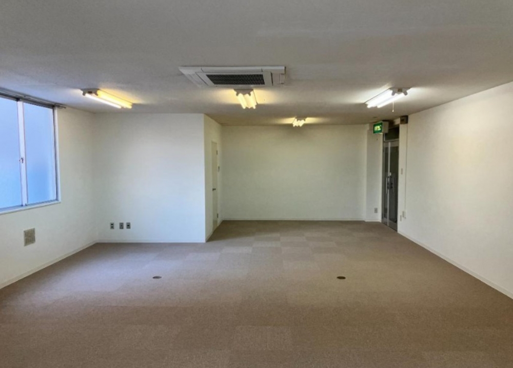 神戸市中央区下山手通の店舗・物販1