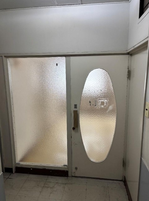 神戸市中央区元町通の店舗6