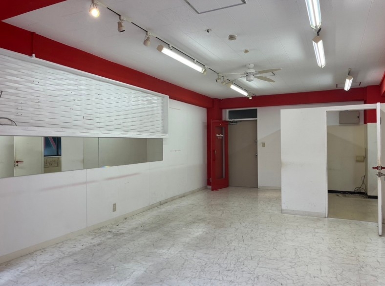 神戸市中央区北長狭通の店舗1