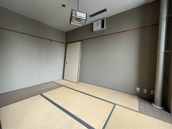 神戸市中央区波止場町の店舗5