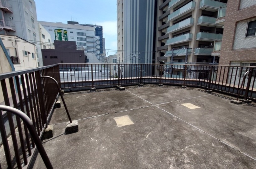 神戸市中央区海岸通の店舗5