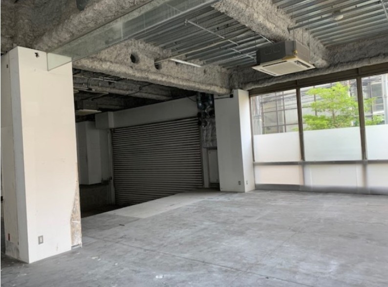 神戸市中央区磯上通の店舗1