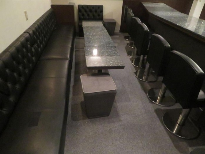 神戸市中央区下山手通の店舗・居抜き店舗・バー・スナック・ラウンジ1