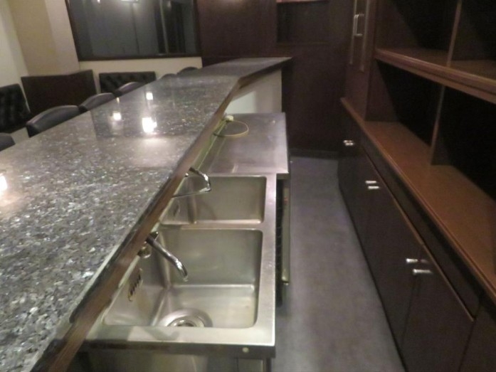 神戸市中央区下山手通の店舗・居抜き店舗・バー・スナック・ラウンジ4