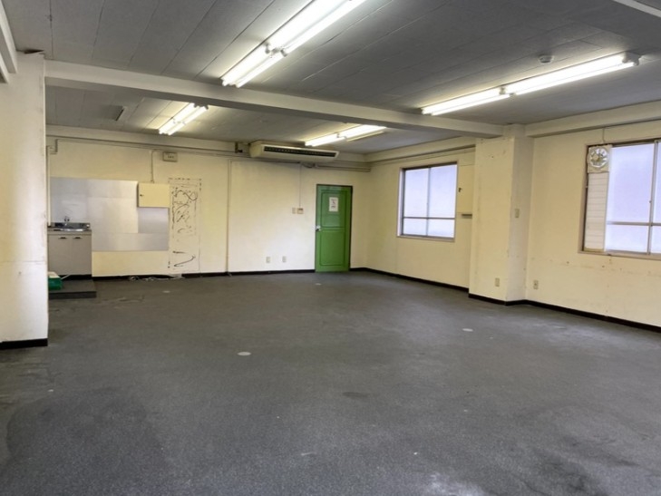 神戸市中央区元町通の店舗2