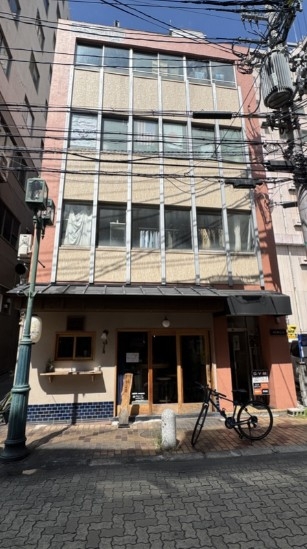 神戸市中央区元町通の