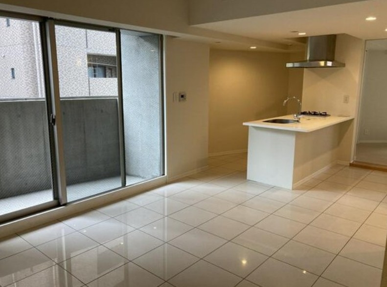 神戸市中央区下山手通の店舗1