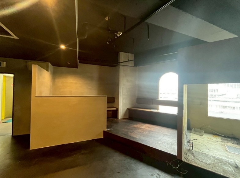 神戸市中央区北長狭通の店舗・重飲食4