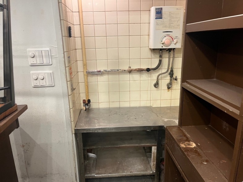 神戸市中央区北長狭通の店舗・居抜き店舗・バー・軽飲食・スナック・重飲食3