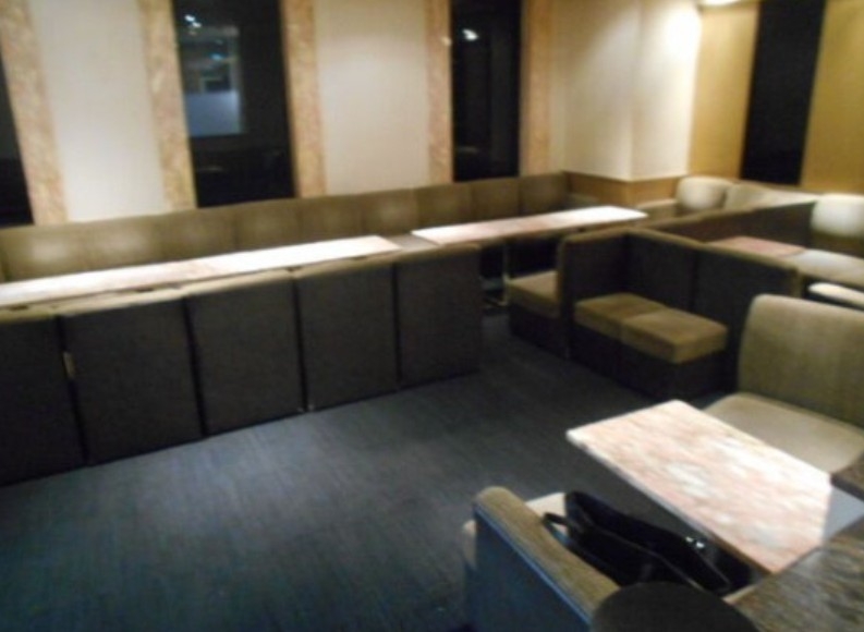 神戸市中央区加納町の店舗・居抜き店舗・バー・スナック・ラウンジ1