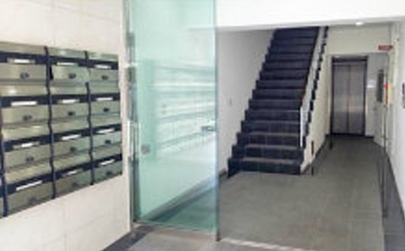 神戸市中央区八幡通の店舗・物販・軽飲食4