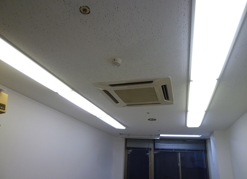 神戸市中央区元町通の店舗4