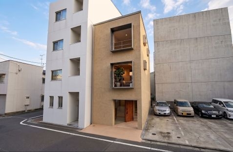 神戸市中央区元町通の