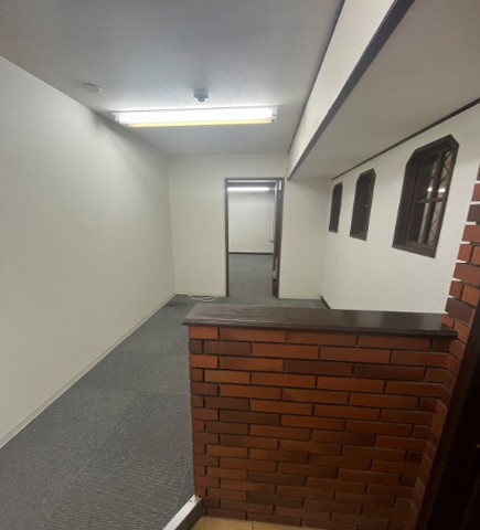 神戸市中央区多聞通の店舗2