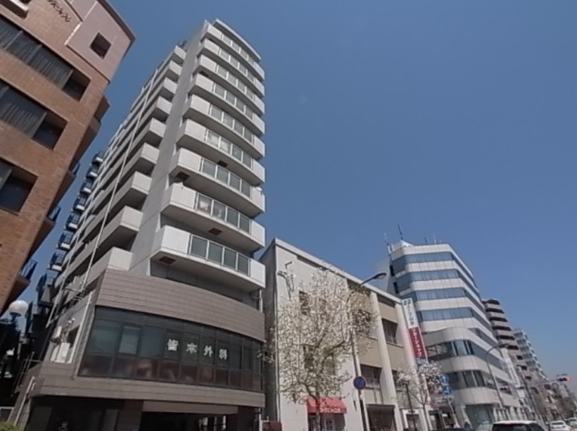 神戸市中央区中山手通の