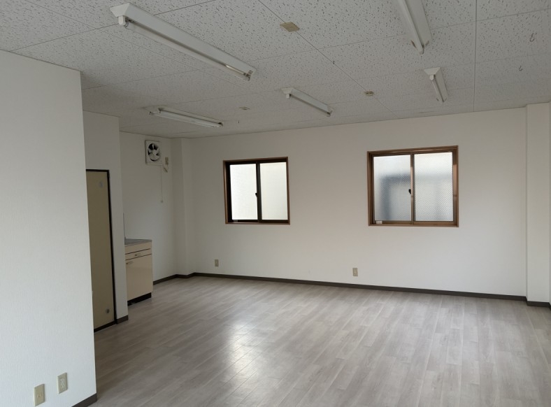 神戸市長田区川西通の店舗・医院・美容・物販4