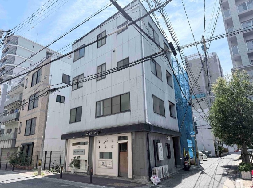 神戸市中央区元町通の